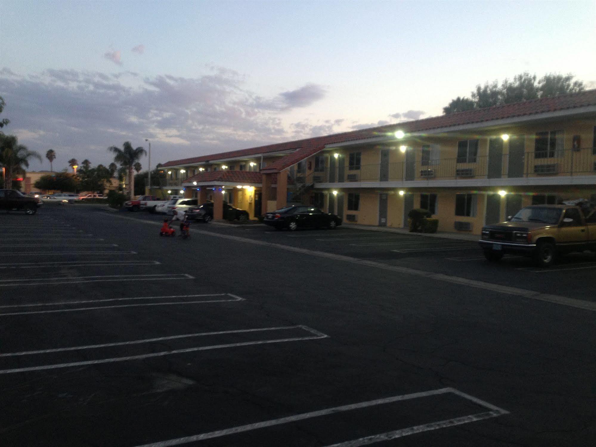 Studio 6 Hemet, Ca Екстер'єр фото