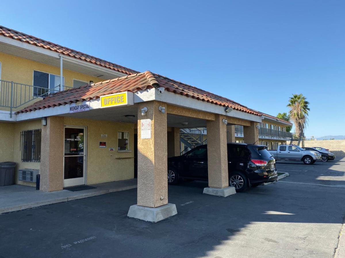 Studio 6 Hemet, Ca Екстер'єр фото